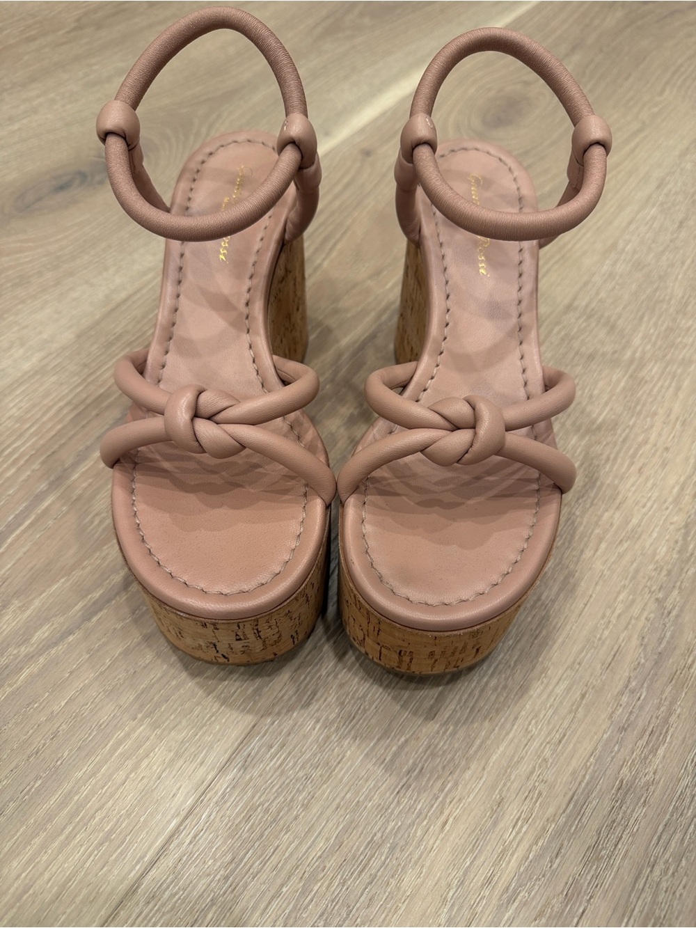 Gianvito Rossi Nappa Wedge size 39